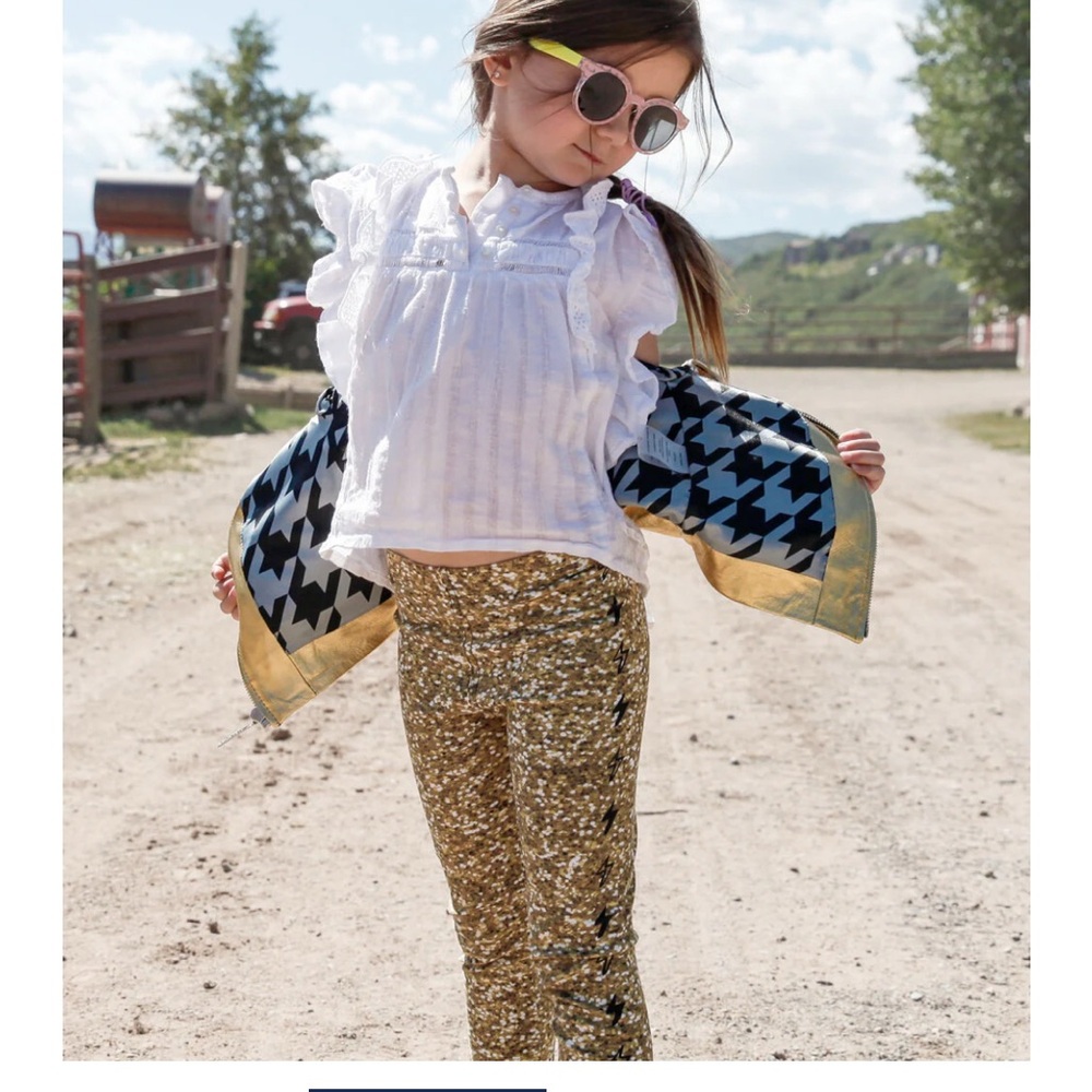 The chakra girl gold glitter legging 2t